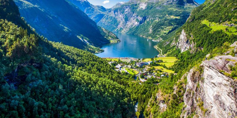 Noorwegen fjord en dal