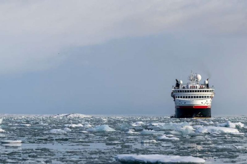 Le MS Spitsbergen en voyage d'exploration avec Nordic