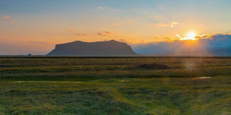 Prachtige zonsondergang op IJsland.