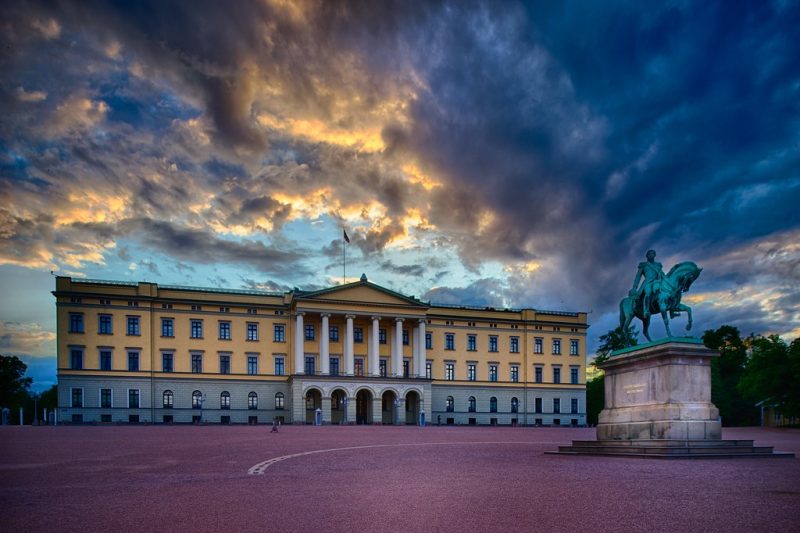 Visite du palais royal d'Oslo avec Nordic