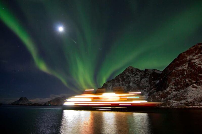 Hurtigruten -aurores boréales