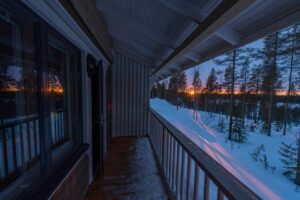 Terrasse du Valkea Lodge en Laponie avec Nordic