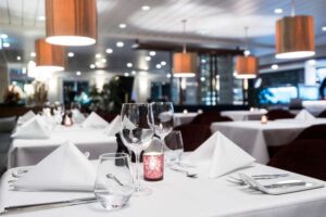 ms-nordnorge-hurtigruten-restaurant-brygga-bistro