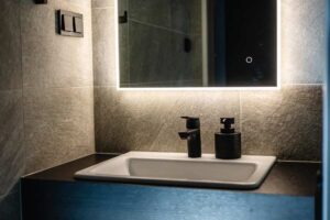 badkamer in hotel Ylläsrinne Deluxe in Ylläsjärvi in Finland