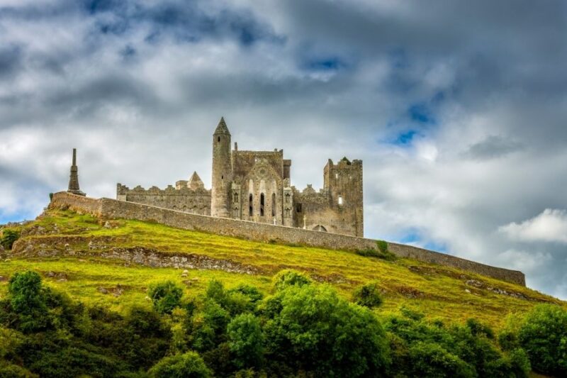 rock-of-cashel-Ierland