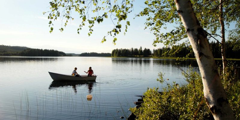 Bateau sur le lac Värmland, Suède