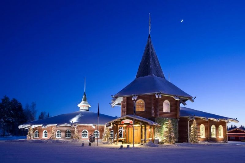 Village du Père Noël en Laponie avec Nordic